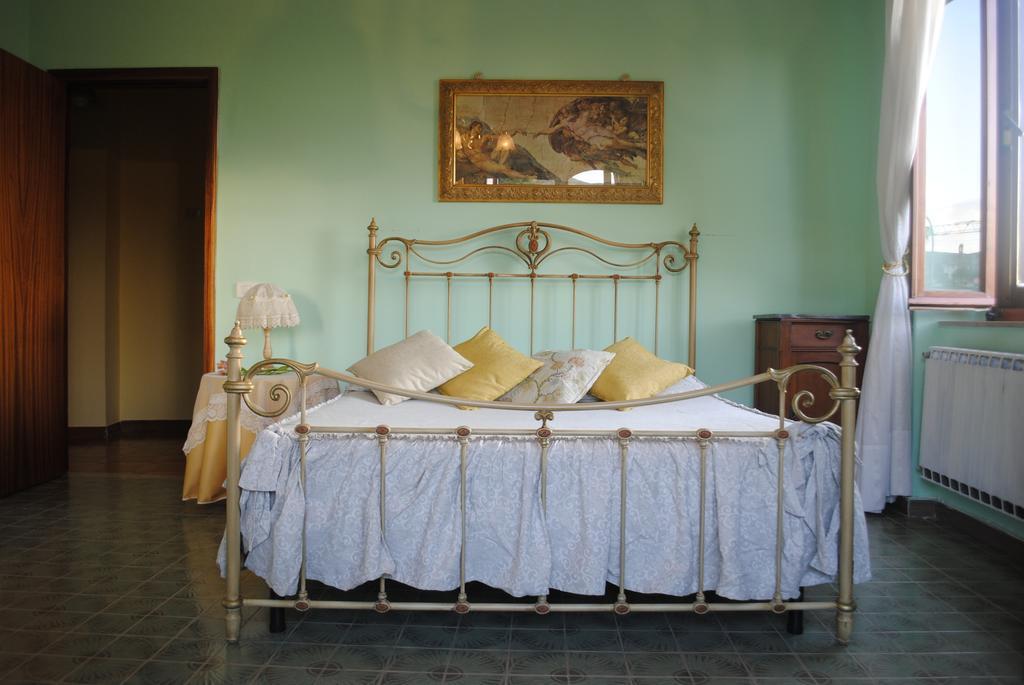 Villa Casa Clara Montecchio  Zimmer foto