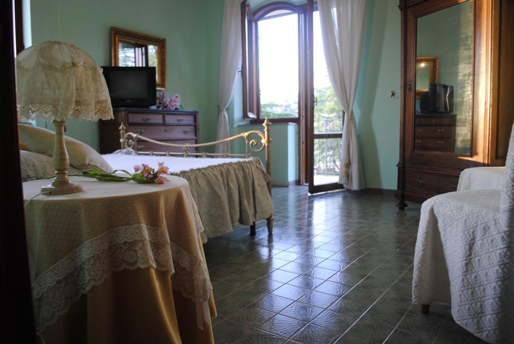 Villa Casa Clara Montecchio  Zimmer foto